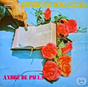 André de Paula Espada de Dois Gumes
