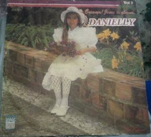 Danielly - Criança, Jesus te Ama Vol. 3