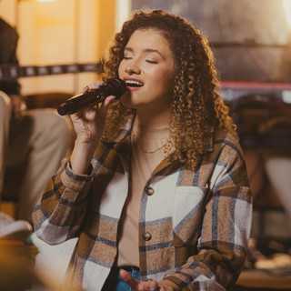 Playlists – Sarah Lanza Mais Tocadas Sarah Lanza mais tocadas 2026