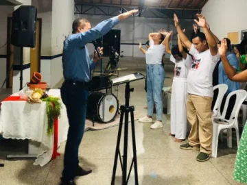 Download 10 MINUTOS DE PREGAÇÃO - DEUS META E AÇÃO