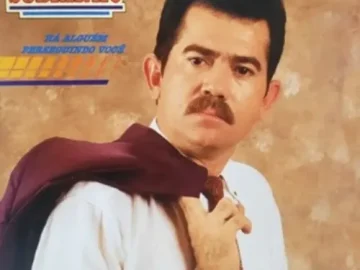 Download Chagas Sobrinho - Há alguém perseguindo Você