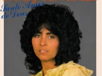 Download Shirley Carvalhaes - Santo amor de Deus